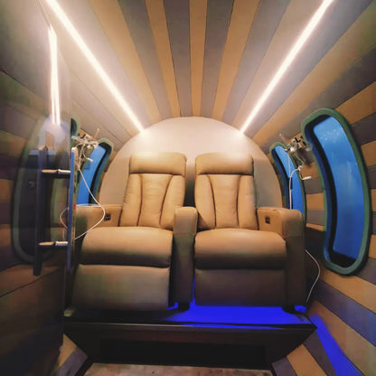 Anke - Space-Themed Biplace Rigid Hyperbaric Chamber (2.0 ATA)