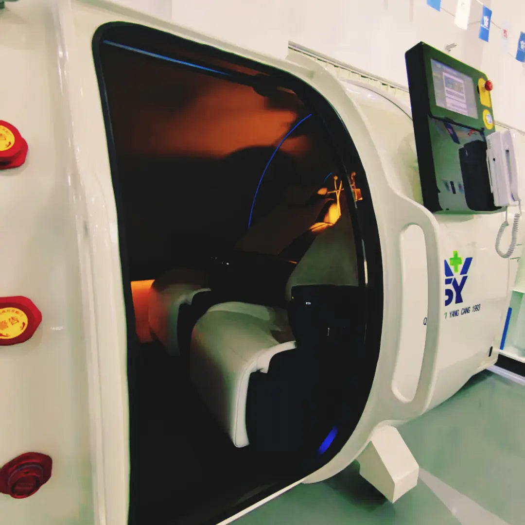 Changbai I - Luxury Rigid 2.0 ATA Hyperbaric Oxygen Chamber with 34" Smart TV
